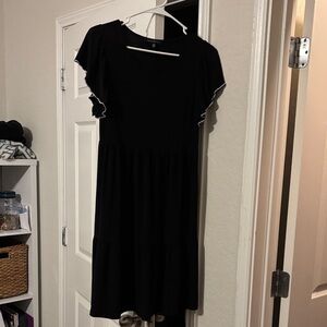 Elegant Black Midi Dress with Ruffle Sleeves